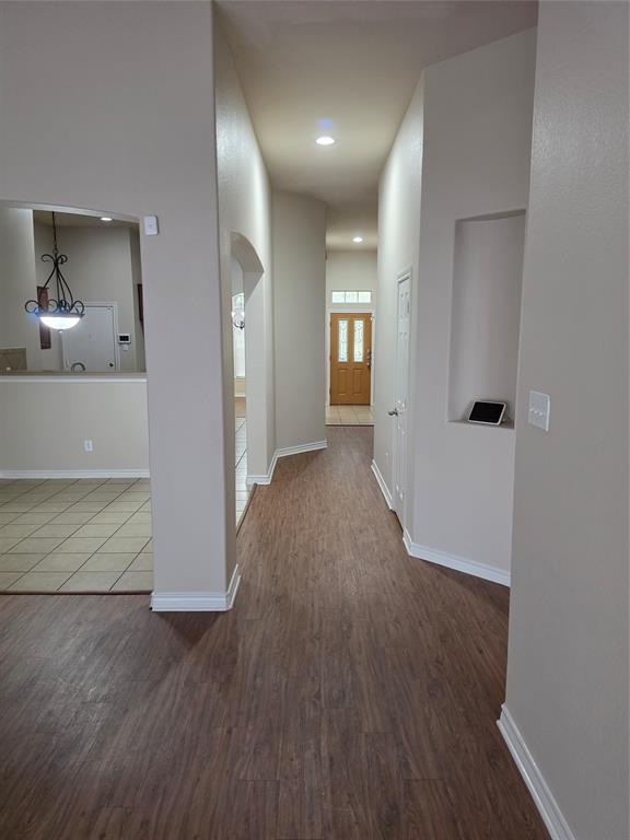1743 Summerwood Lane, Cedar Hill, TX 75104