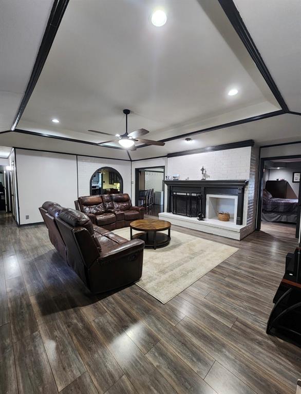 3217 Colonel Circle, Garland, TX 75043 3217 Colonel Circle, Garland, TX 75043