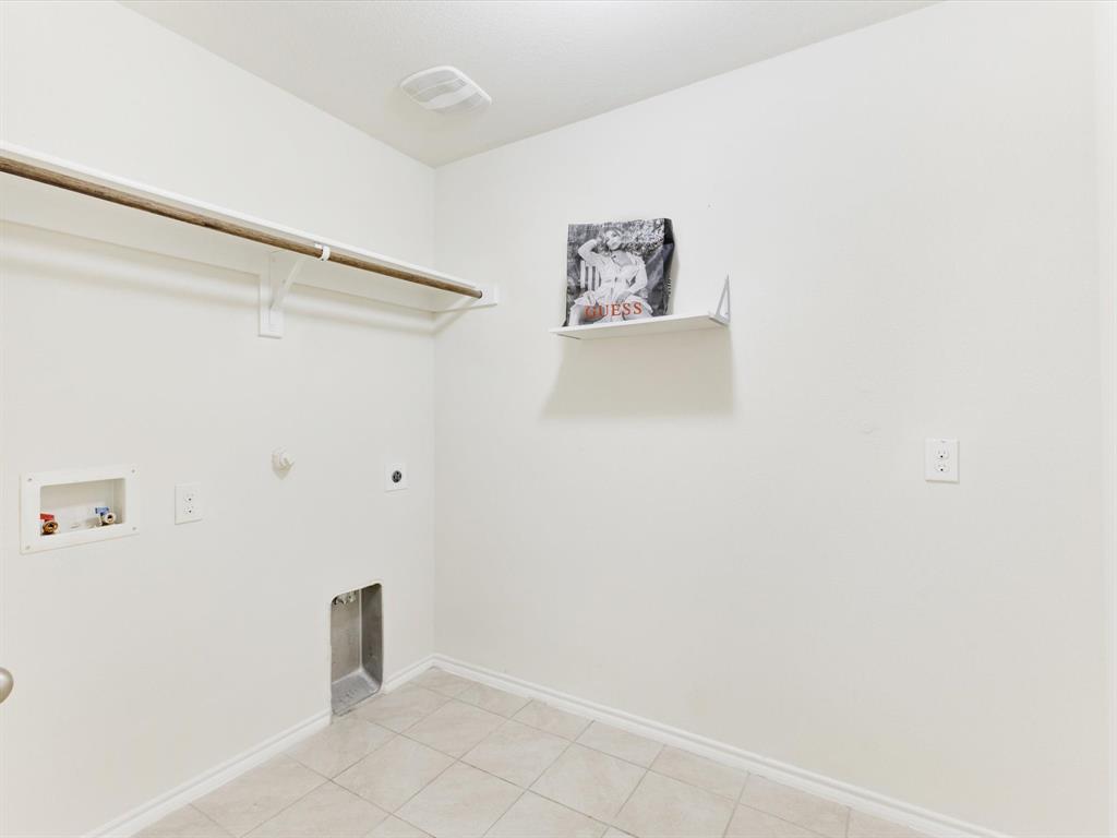 2307 Pontotoc Drive, Forney, TX 75126