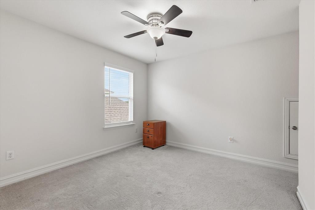 217 Jones Street, Irving, TX 75063