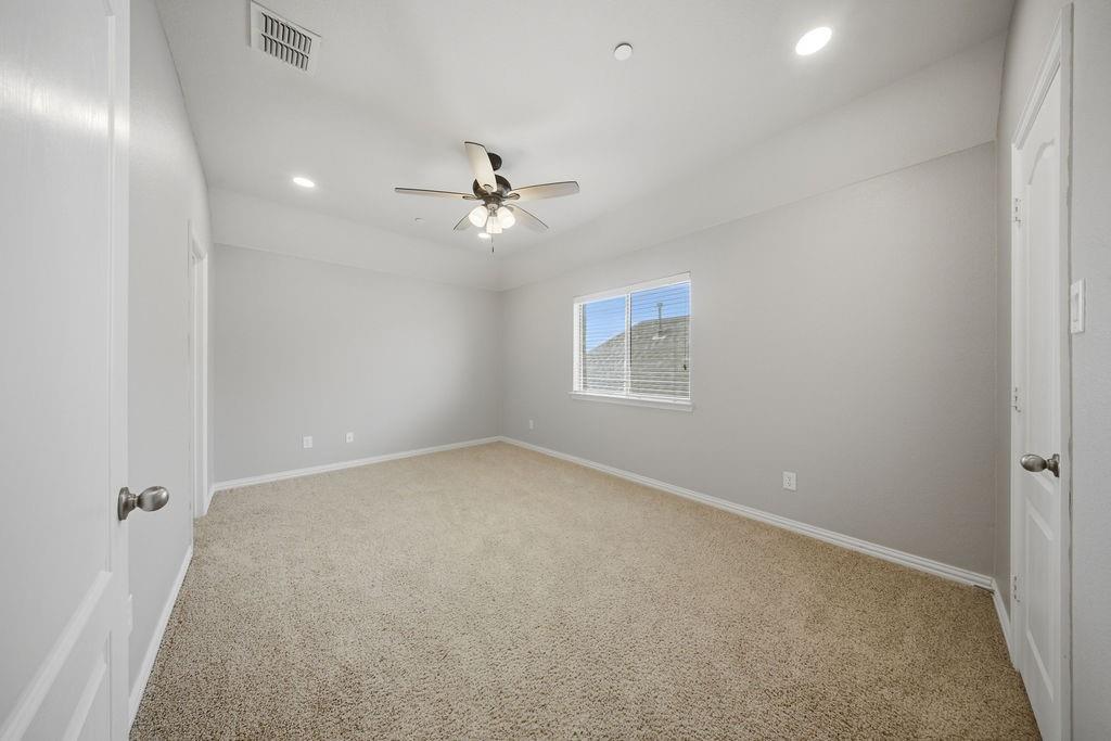 2140 Walnut Square Drive, Plano, TX 75025