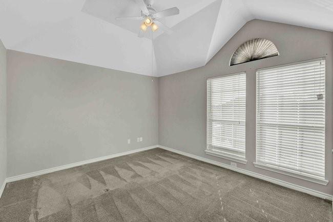 9102 Hogan Drive, Rowlett, TX 75089