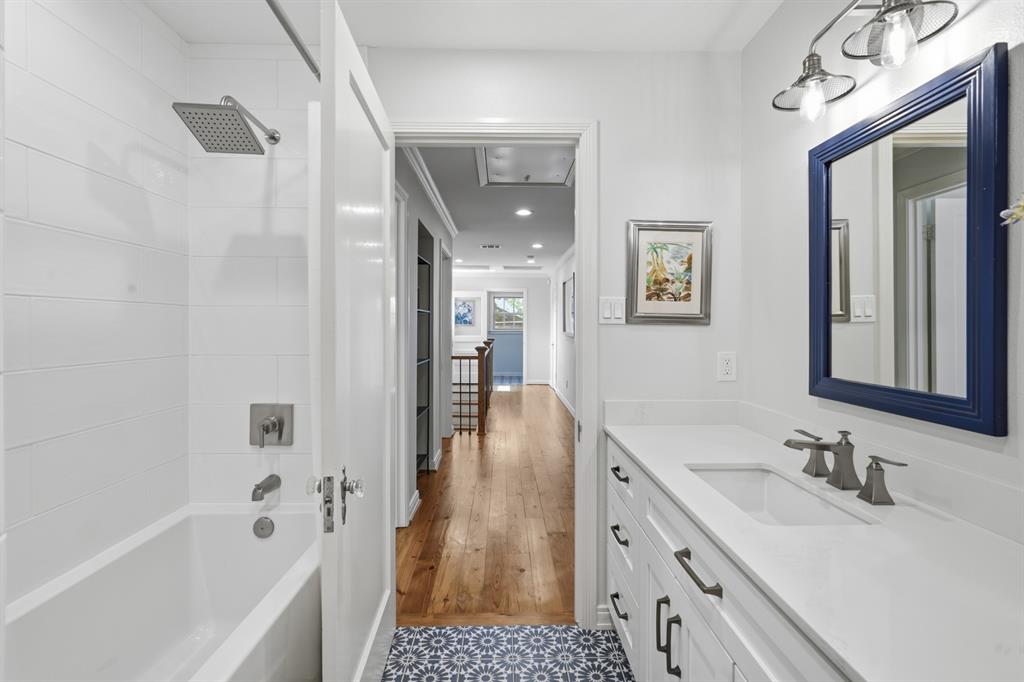 6120 Kenwood Avenue, Dallas, TX 75214
