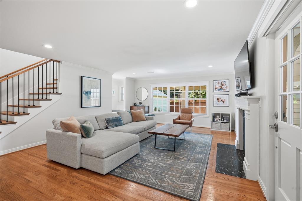 6120 Kenwood Avenue, Dallas, TX 75214