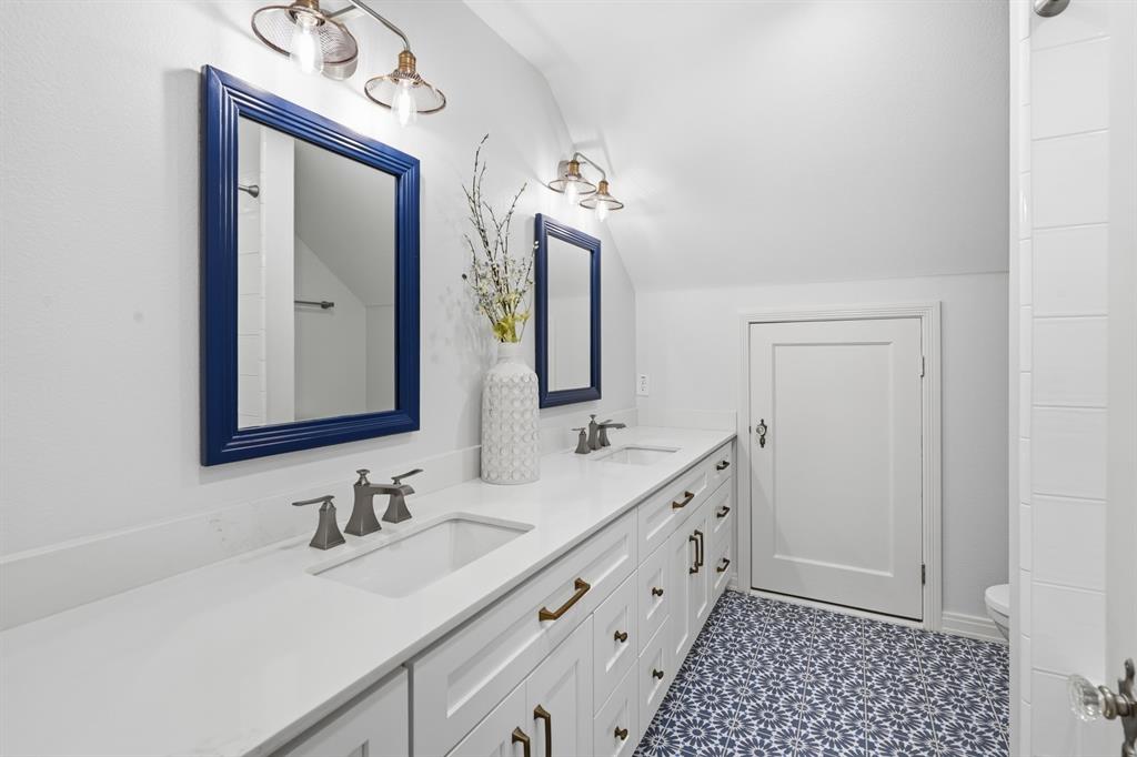 6120 Kenwood Avenue, Dallas, TX 75214