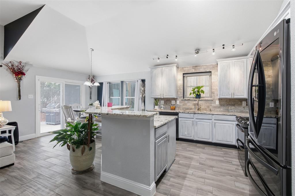 600 Crystal Falls Drive, McKinney, TX 75071
