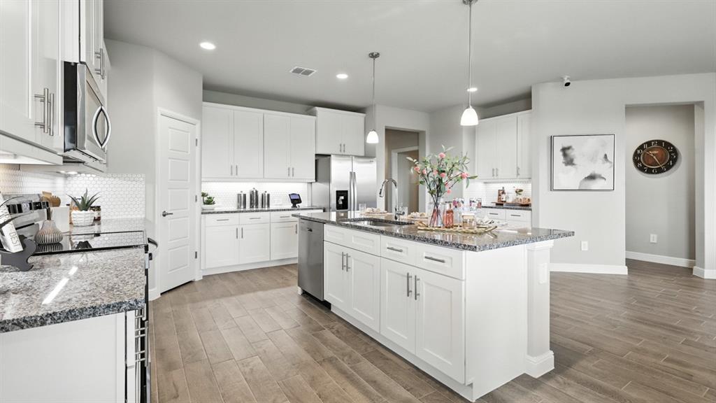 3328 PIER VIEW Street, Grand Prairie, TX 76065