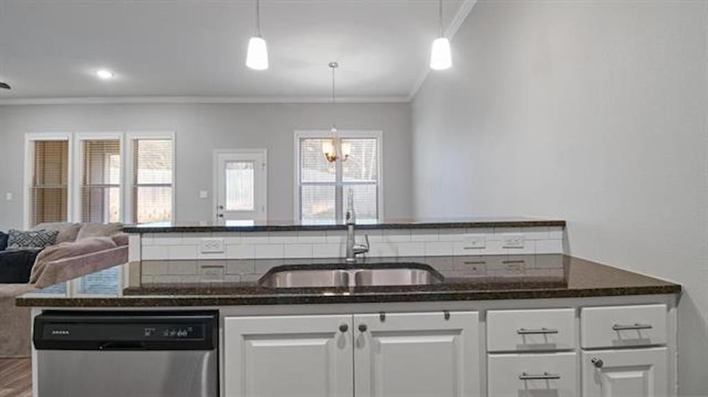 2927 Meadow Brook Trail, Tyler, TX 75701