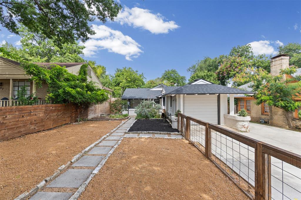 Fully fenced courtyard at the front of the home