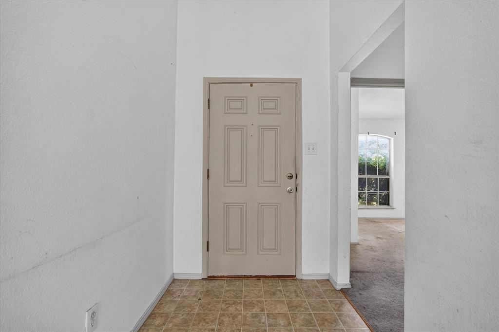 1414 Aviary Drive, DeSoto, TX 75115
