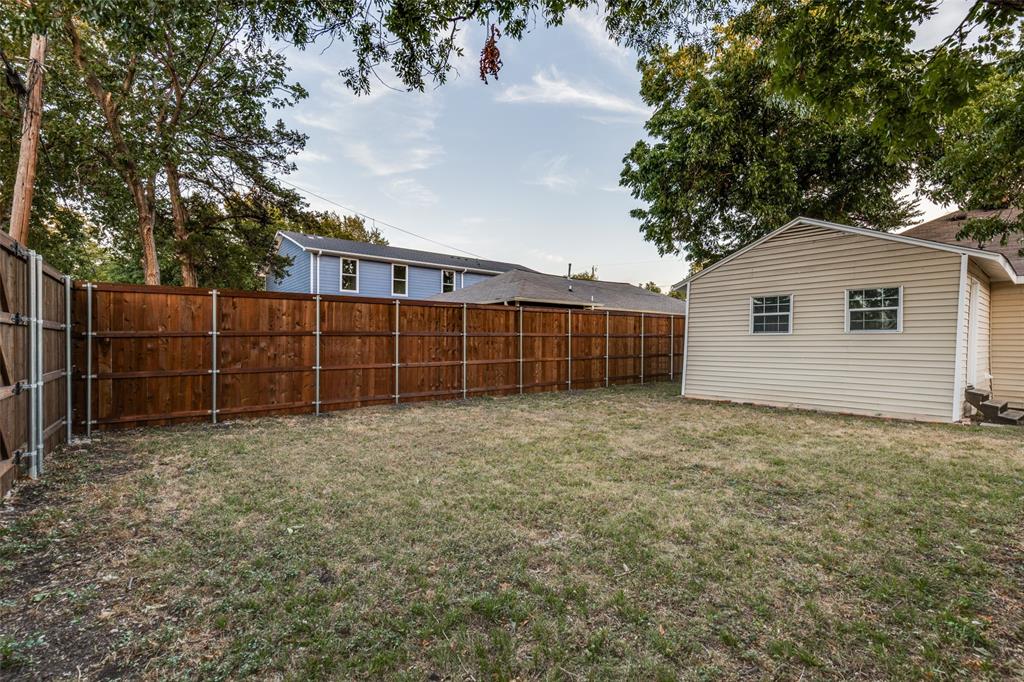 New 8-ft Privacy Fence