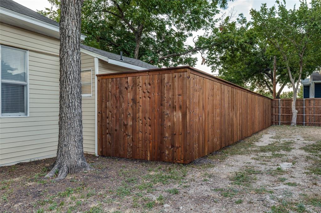 New 8-ft Privacy Fence
