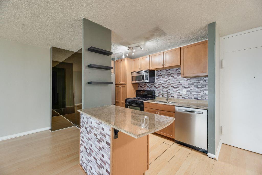 3883 Turtle Creek Boulevard, #1408, Dallas, TX 75219 3883 Turtle Creek Boulevard, #1408, Dallas, TX 75219