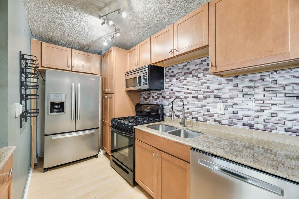 3883 Turtle Creek Boulevard, #1408, Dallas, TX 75219 3883 Turtle Creek Boulevard, #1408, Dallas, TX 75219