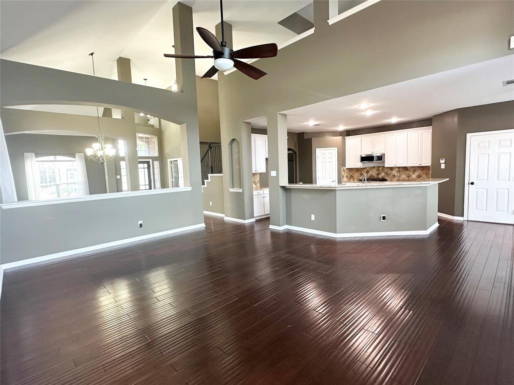 806 Cascades Drive, Allen, TX 75002 806 Cascades Drive, Allen, TX 75002