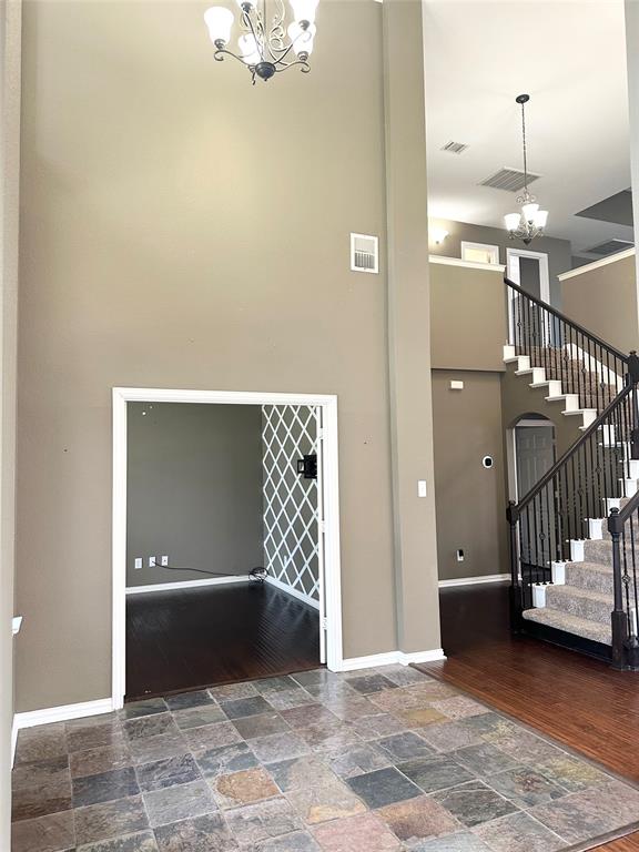 806 Cascades Drive, Allen, TX 75002 806 Cascades Drive, Allen, TX 75002