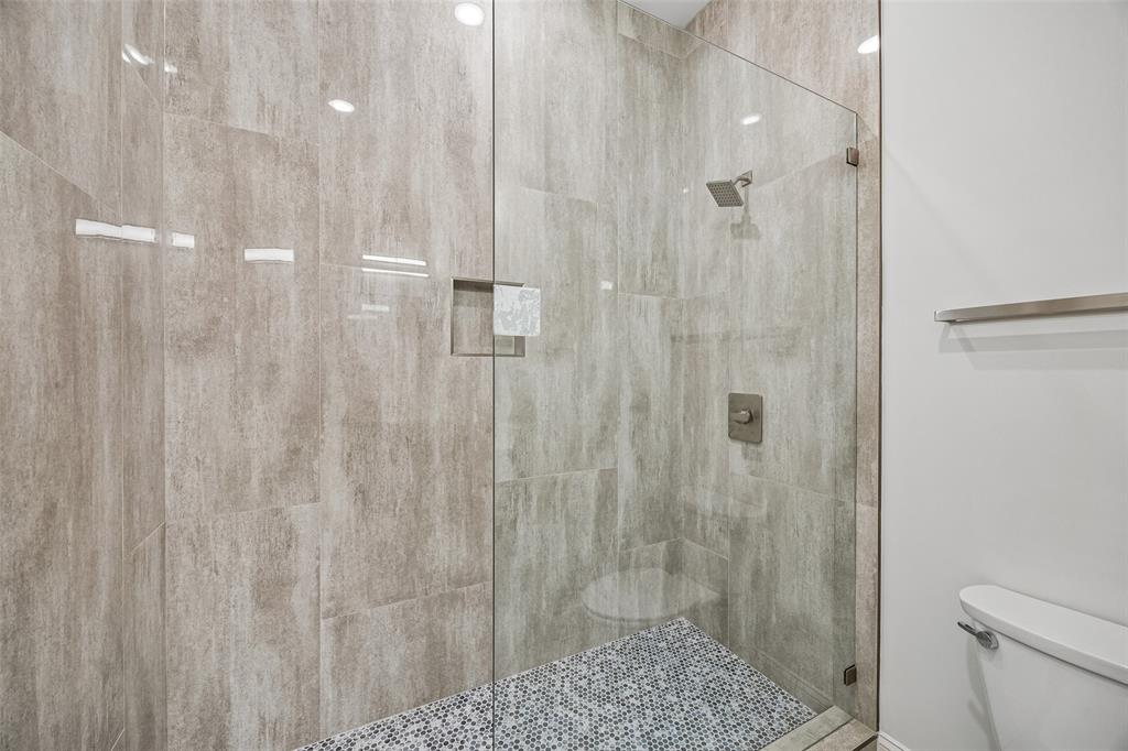 2010 Commerce Street, #B202, Dallas, TX 75201