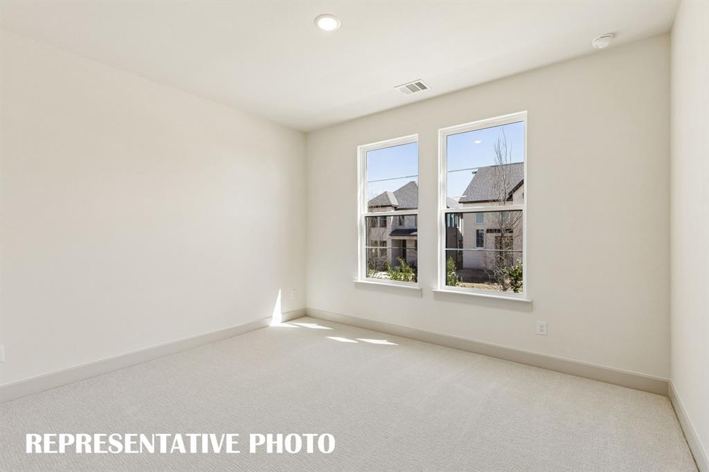 You'll find nicely sized secondary bedrooms in our Montclair plan.  REPRESENTATIVE PHOTO