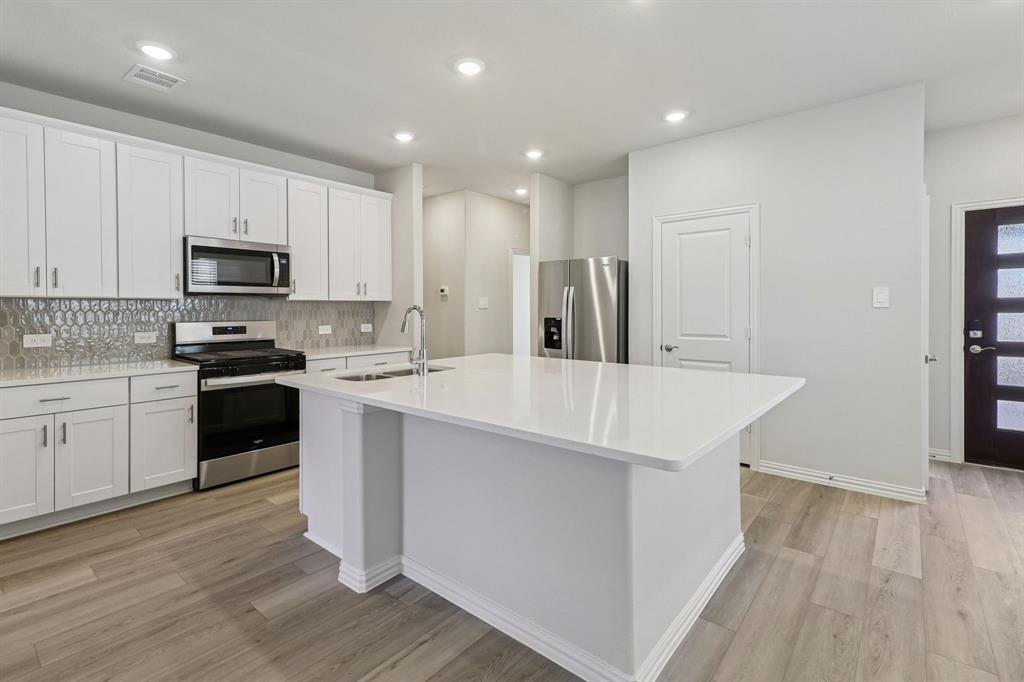 Photo is not of the actual home, but is an inspirational photo of builder’s model home and may depict options, furnishings, and/or decorator features that are not included.