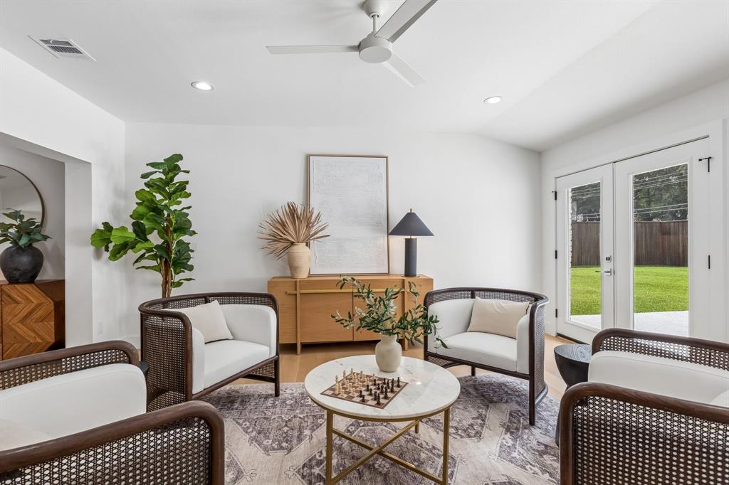 Perfect space for chess,cards, or mah jongg