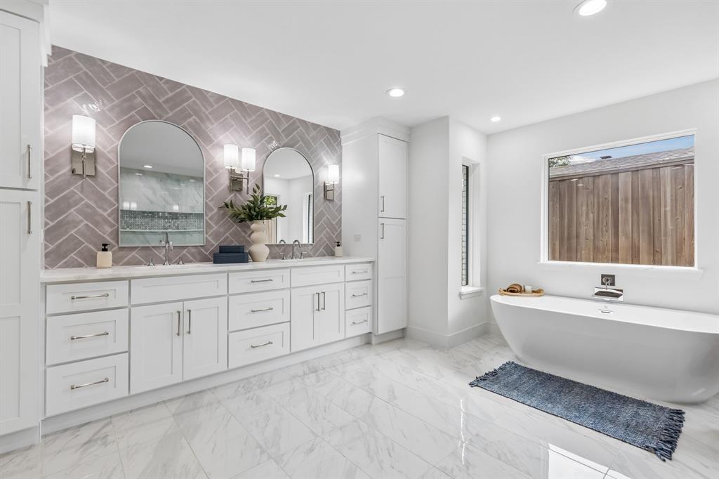 Dual sink vanity