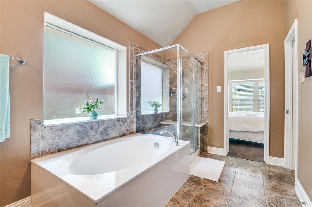 619 Louder Way, Fate, TX 75087