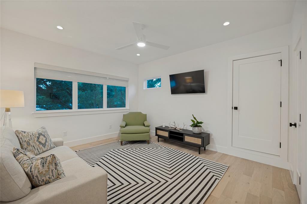 8610 Angora Street, Dallas, TX 75218