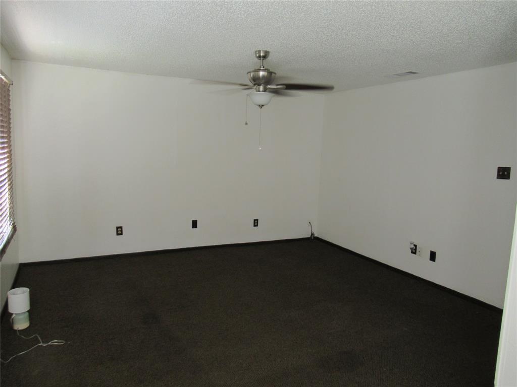 4214 3rd Street, Greenville, TX 75401