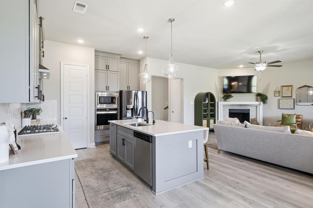 3120 Creek Meadow Drive, Anna, TX 75409