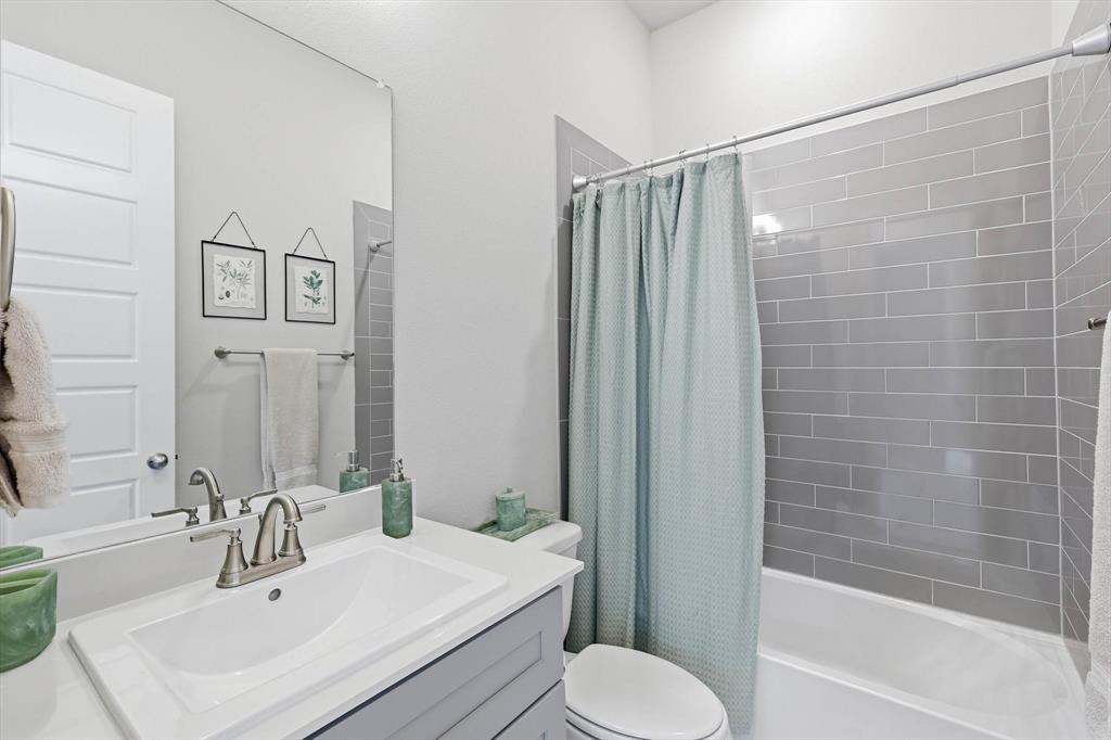 3120 Creek Meadow Drive, Anna, TX 75409