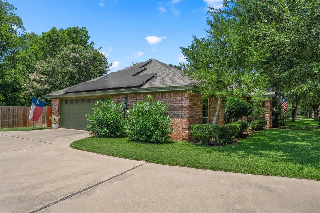 9408 Silverthorn Drive, Waco, TX 76708