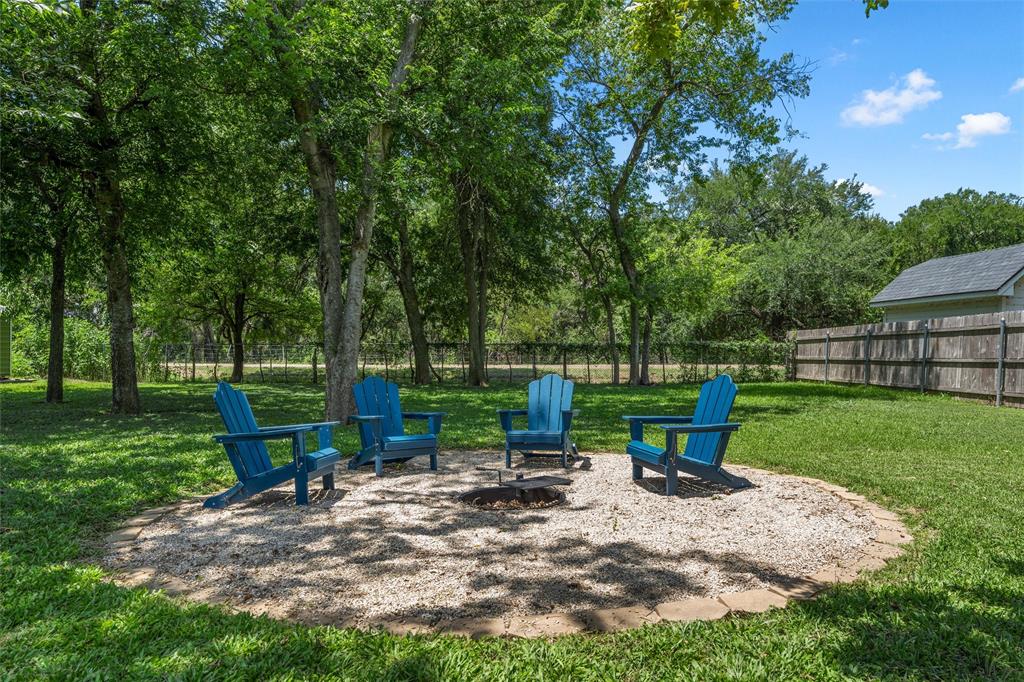9408 Silverthorn Drive, Waco, TX 76708