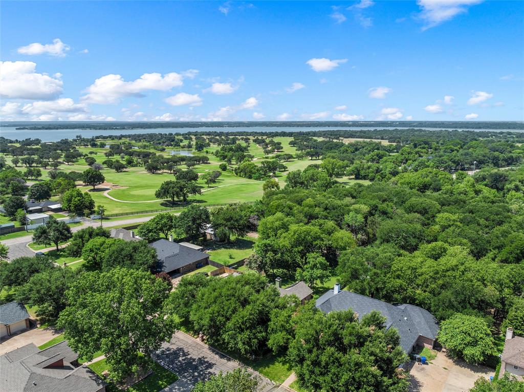 9408 Silverthorn Drive, Waco, TX 76708