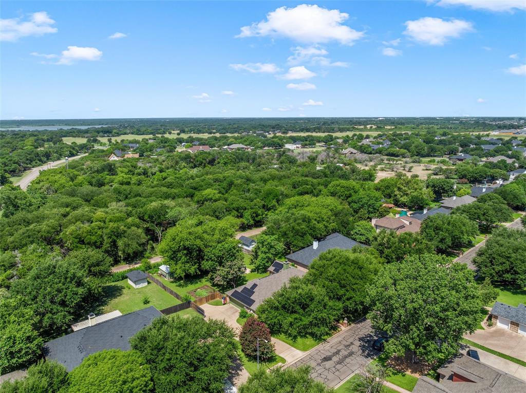 9408 Silverthorn Drive, Waco, TX 76708