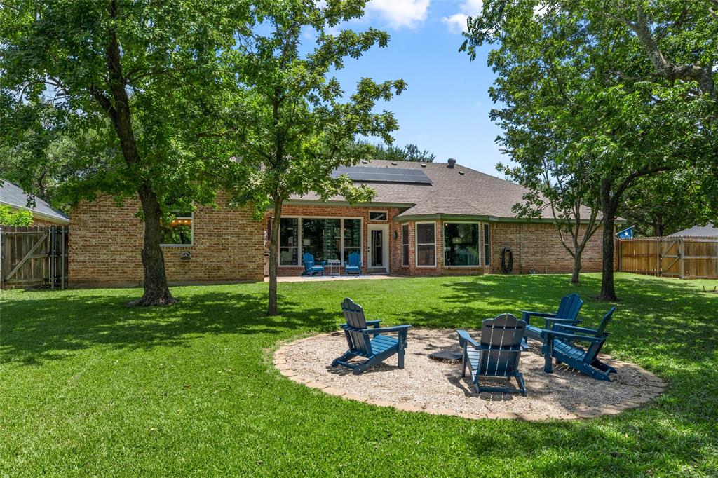 9408 Silverthorn Drive, Waco, TX 76708