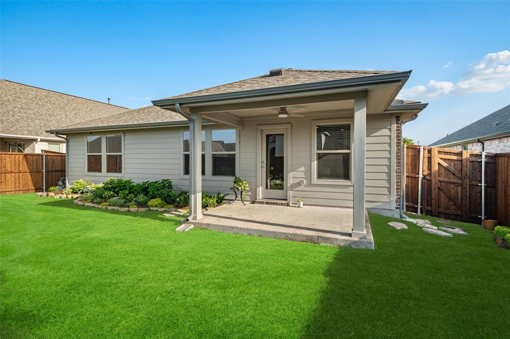 1113 Gardendale Hollow Lane, Anna, TX 75409