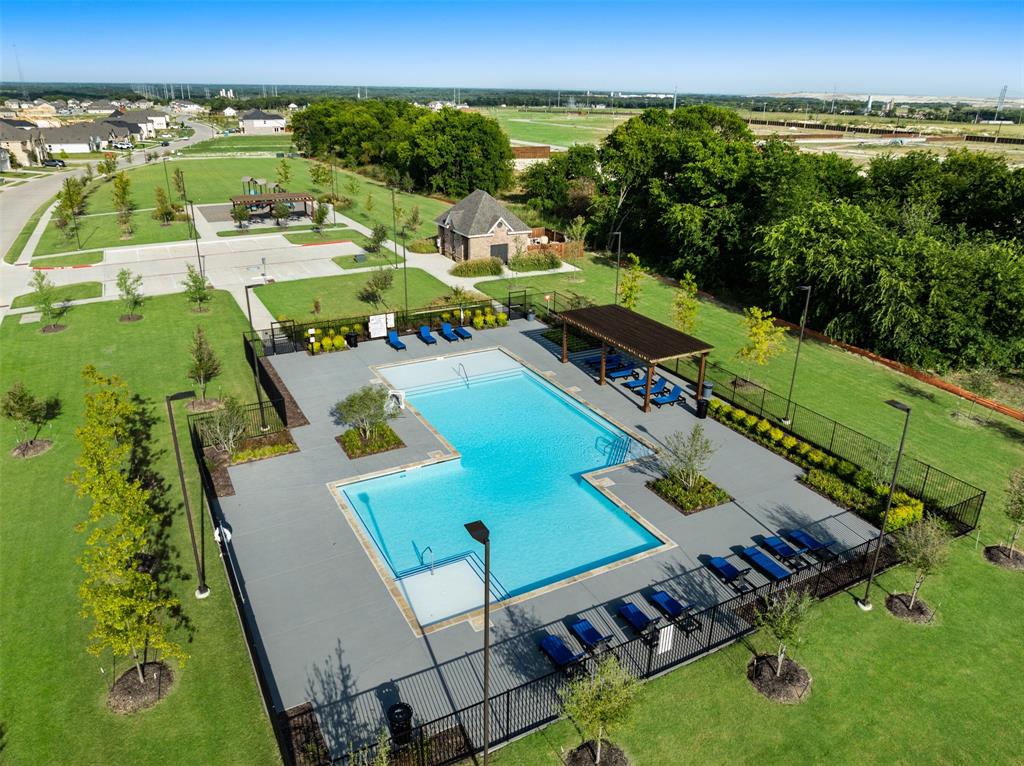 1113 Gardendale Hollow Lane, Anna, TX 75409