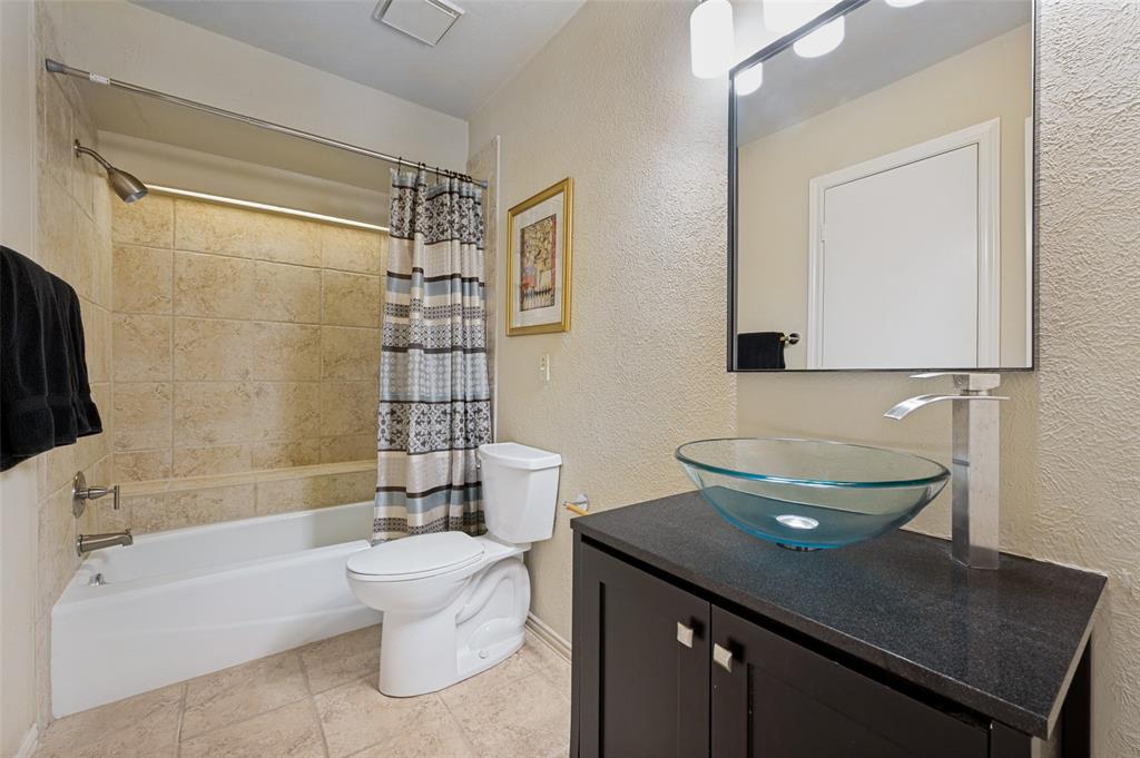 2005 Stain Glass Drive, Plano, TX 75075