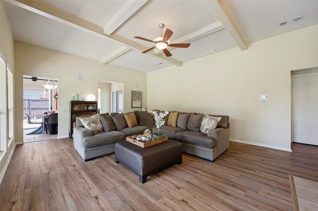 2005 Stain Glass Drive, Plano, TX 75075