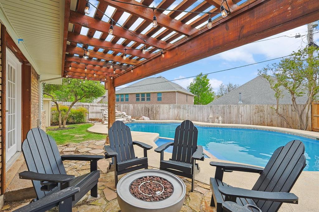 1208 Mayleaf Drive, Irving, TX 75060