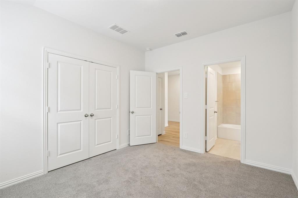 Photo is not of the actual home, but is an inspirational photo of builder’s model home and may depict options, furnishings, and/or decorator features that are not included.