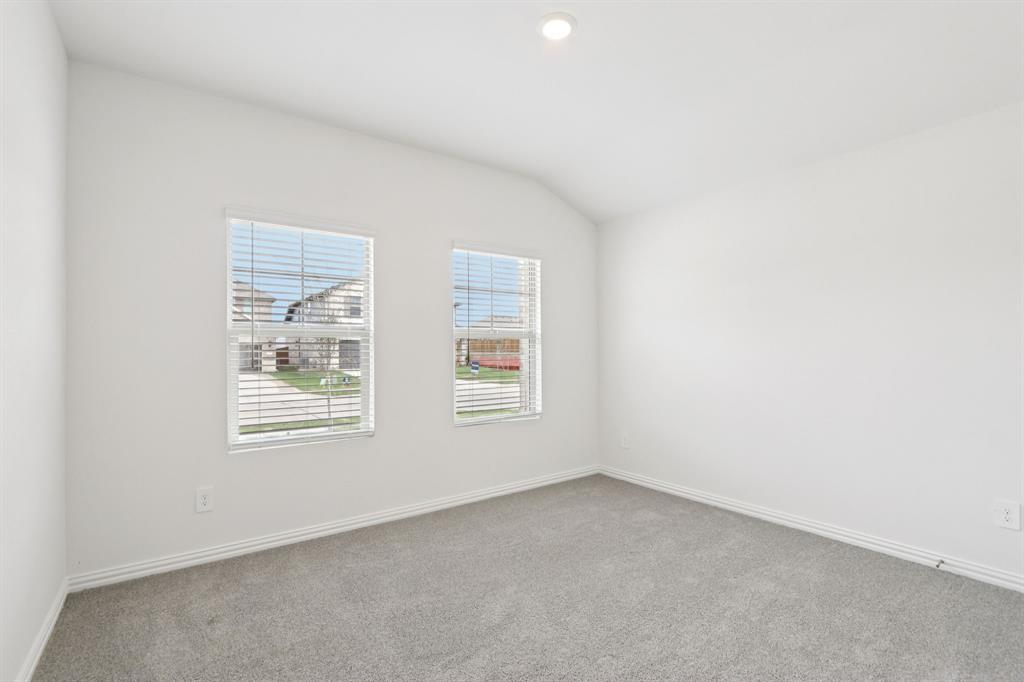 Photo is not of the actual home, but is an inspirational photo of builder’s model home and may depict options, furnishings, and/or decorator features that are not included.