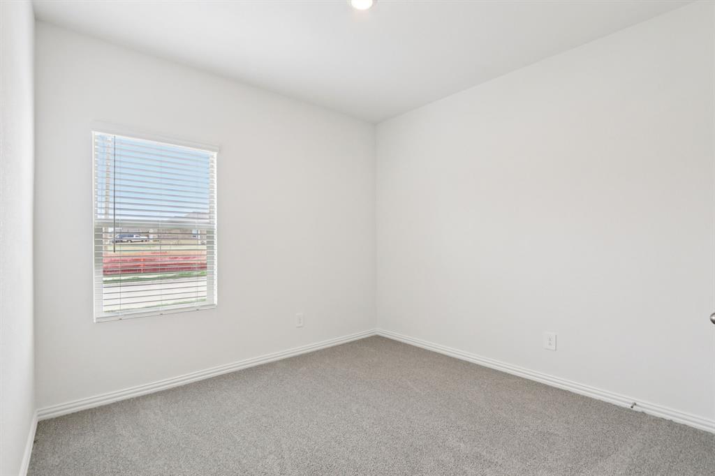 Photo is not of the actual home, but is an inspirational photo of builder’s model home and may depict options, furnishings, and/or decorator features that are not included.