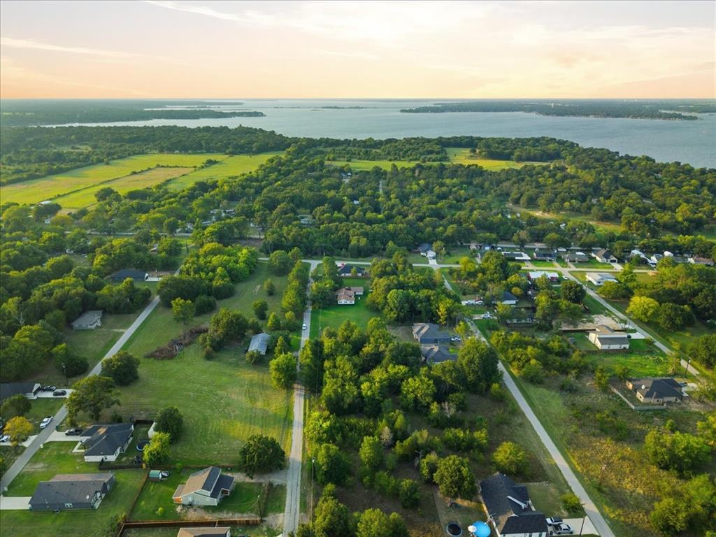 1641 Kapuna Drive, Tool, TX 75143