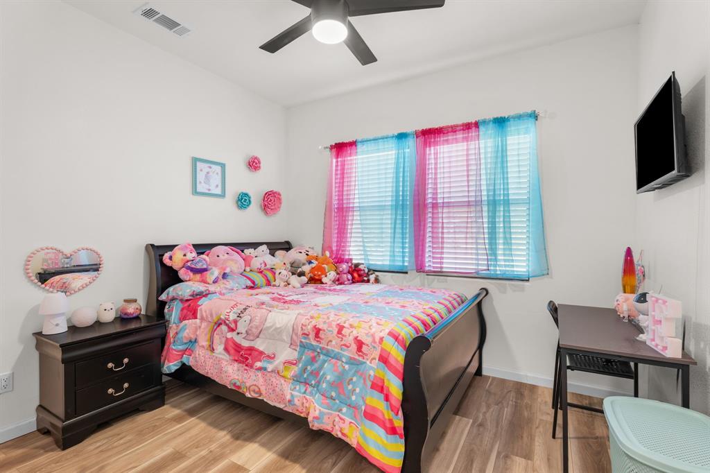 304 E Adams Street, Riesel, TX 76682