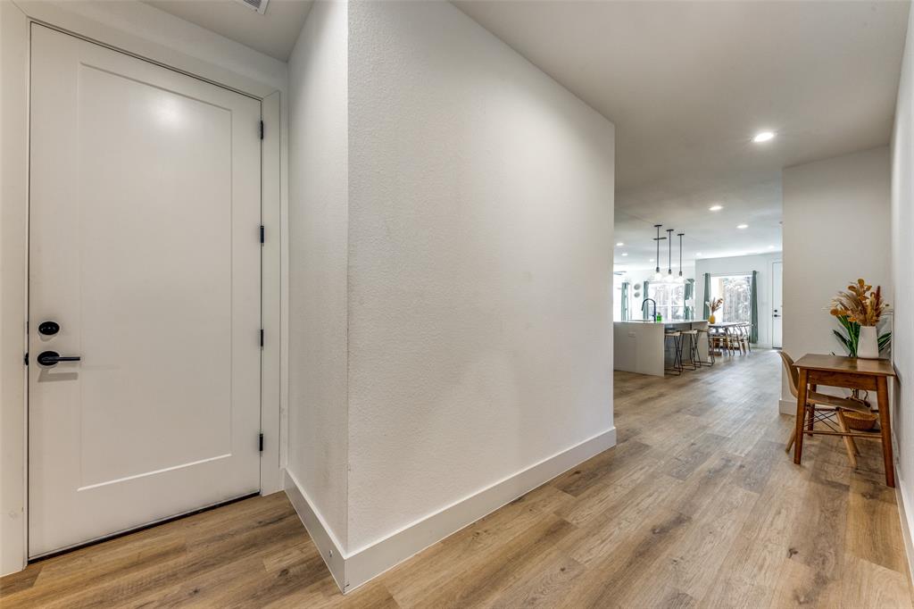 1116 Muncie Avenue, Dallas, TX 75212