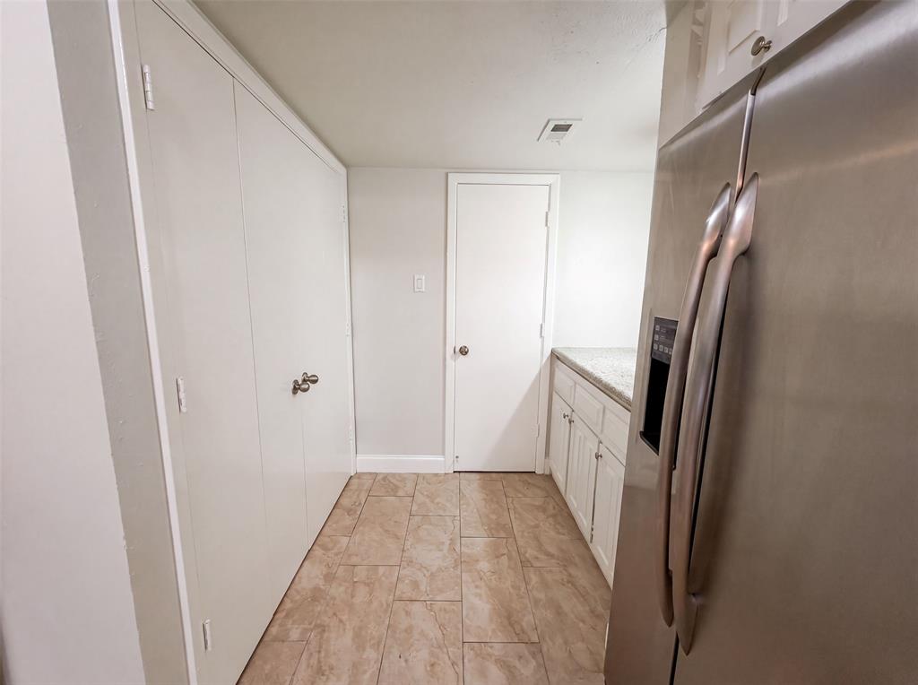 6302 Elder Grove Drive, Dallas, TX 75232