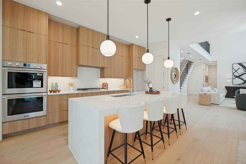 5237 Terry Street, Dallas, TX 75223
