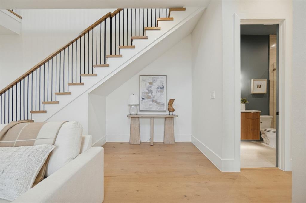 5237 Terry Street, Dallas, TX 75223