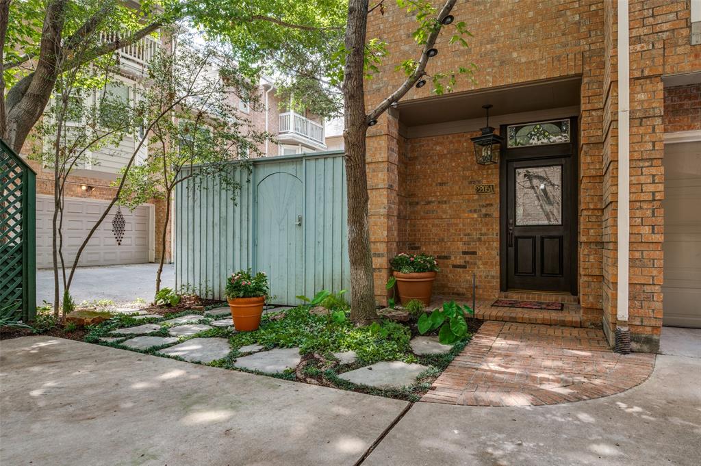 2205 Boll Street, #A, Dallas, TX 75204